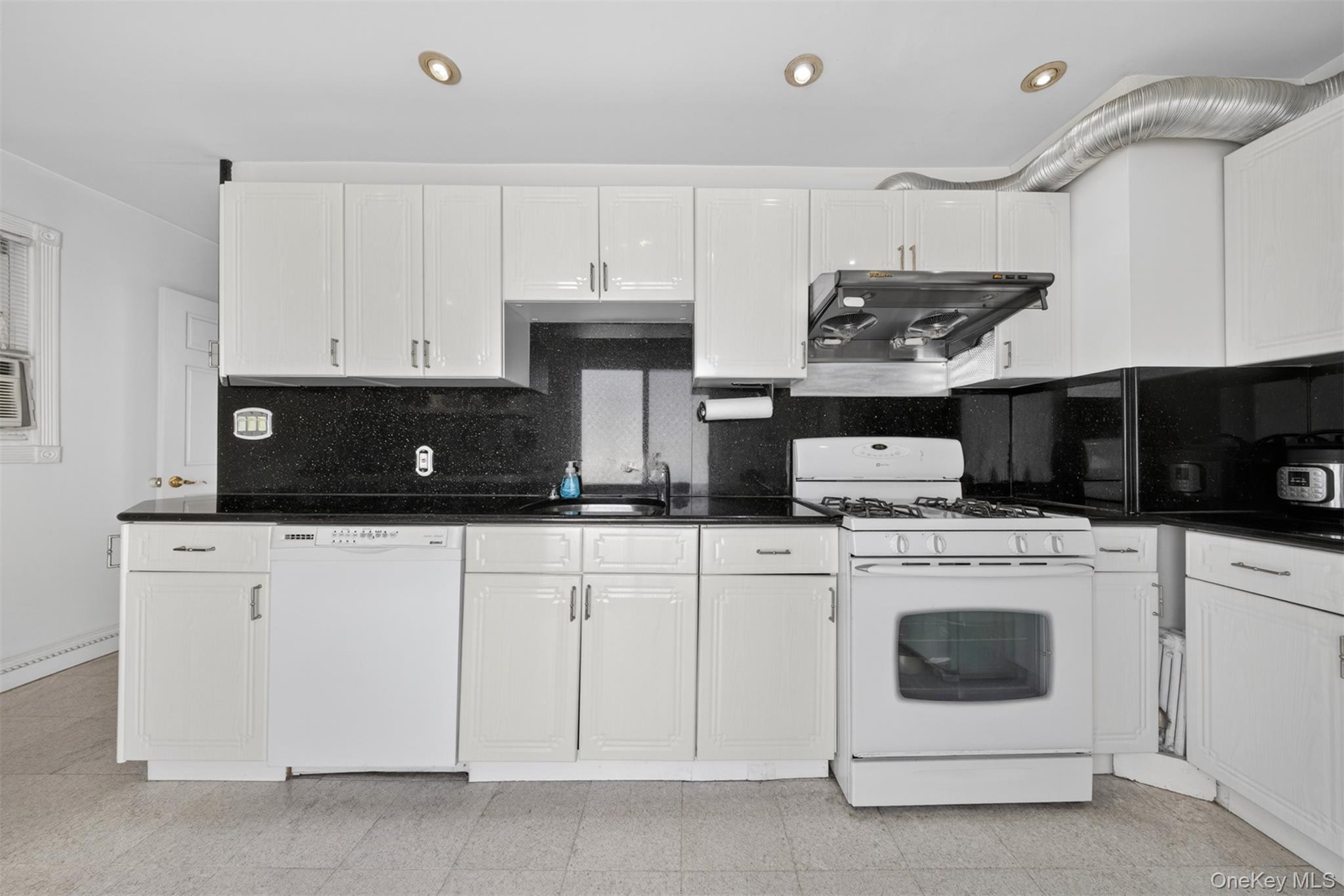 Single Family 210th Queens, NY 11428, MLS-1005797-14