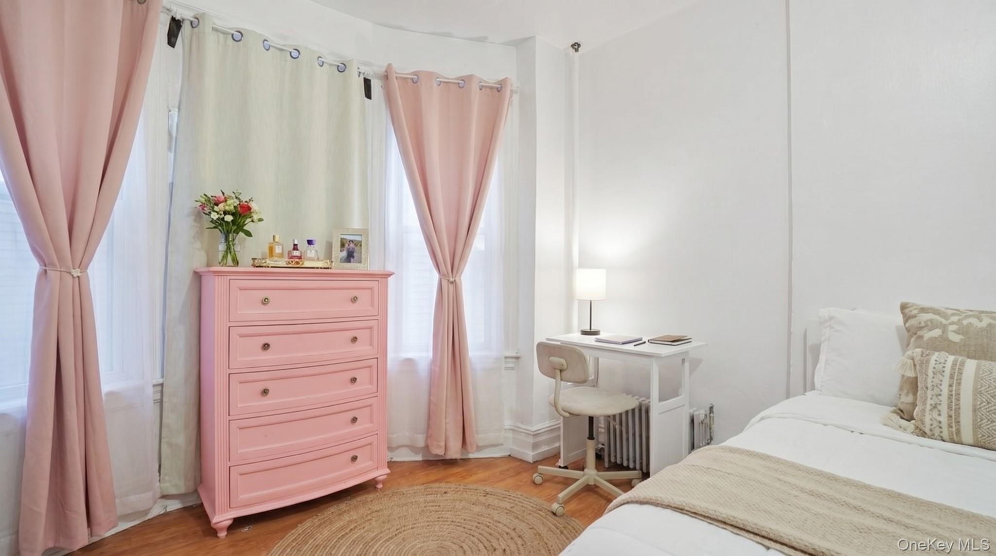 Single Family Briggs Avenue  Bronx, NY 10458, MLS-1005802-8