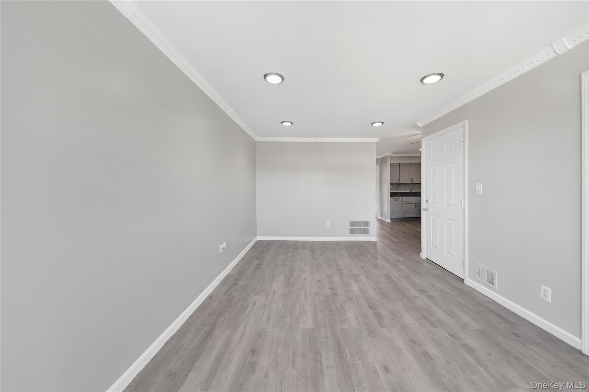 Single Family Torry Avenue Bronx, NY 10473, MLS-1005811-30