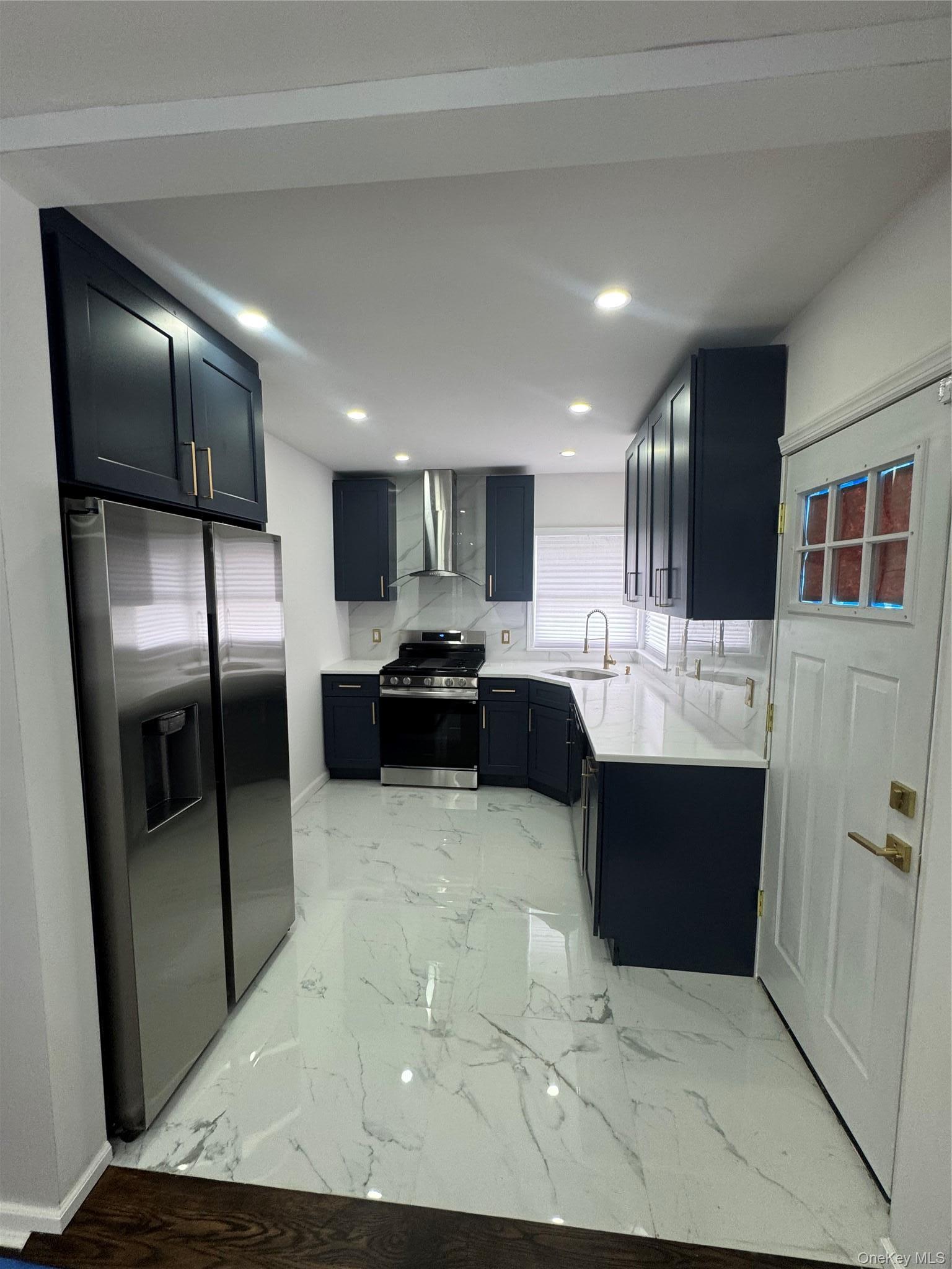 Single Family 114th Queens, NY 11411, MLS-1005812-17