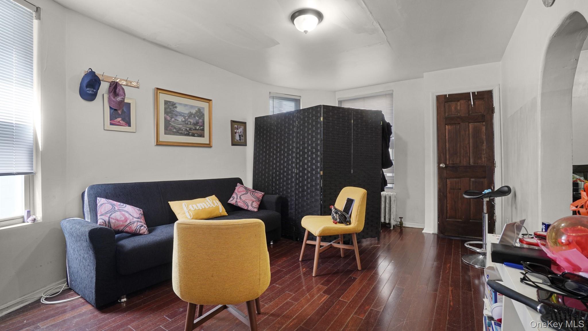 Single Family Briggs  Bronx, NY 10458, MLS-1005827-20
