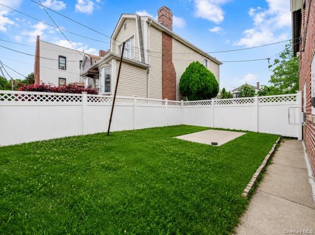 Single Family Rhinelander Bronx, NY 10461, MLS-1005844-29
