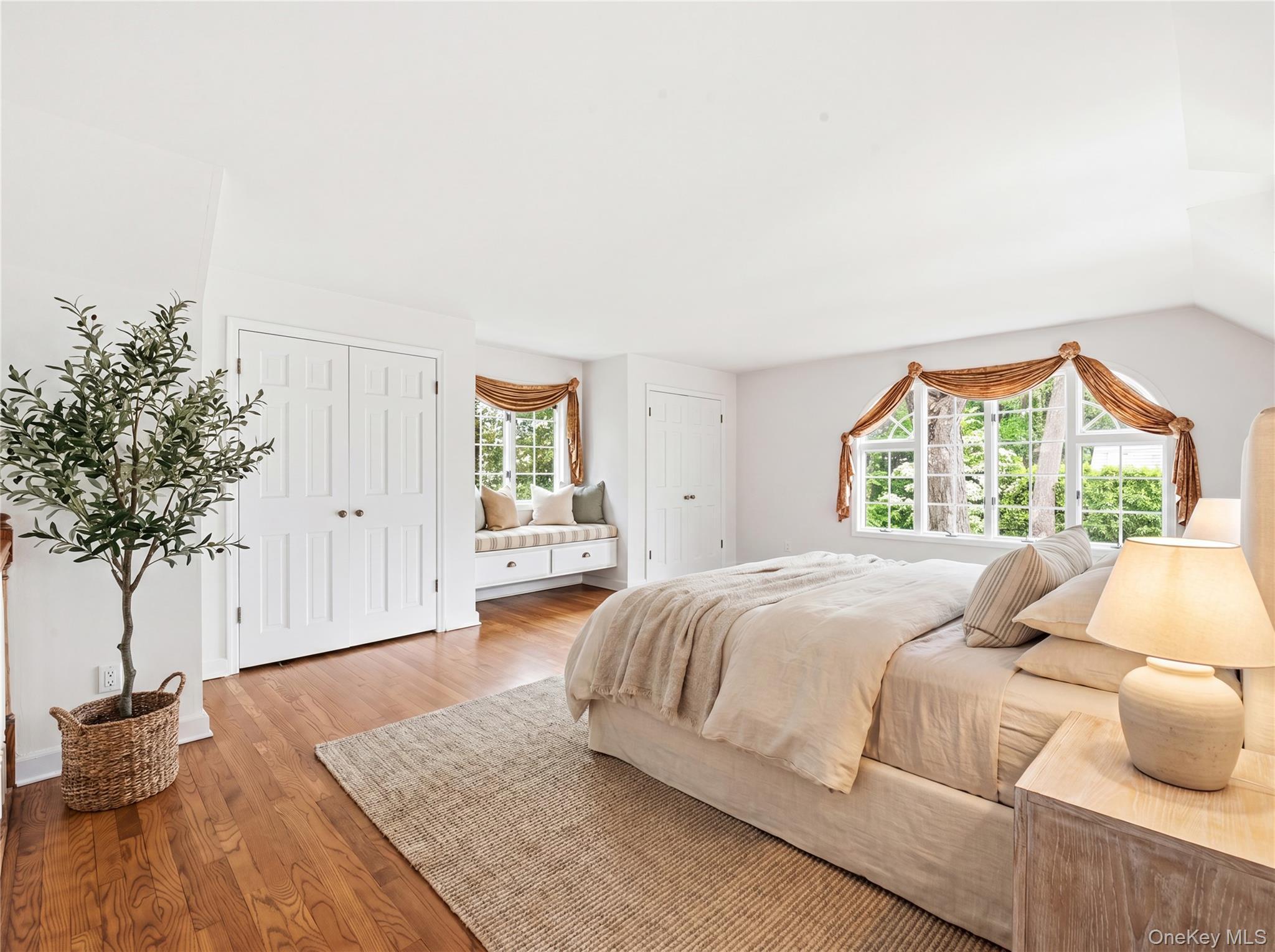 Single Family Mason Drive  Nassau County, NY 11030, MLS-1005851-32