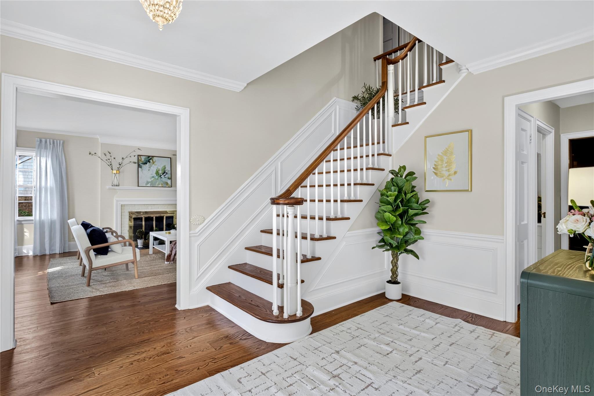 Single Family Mason Drive  Nassau County, NY 11030, MLS-1005851-6