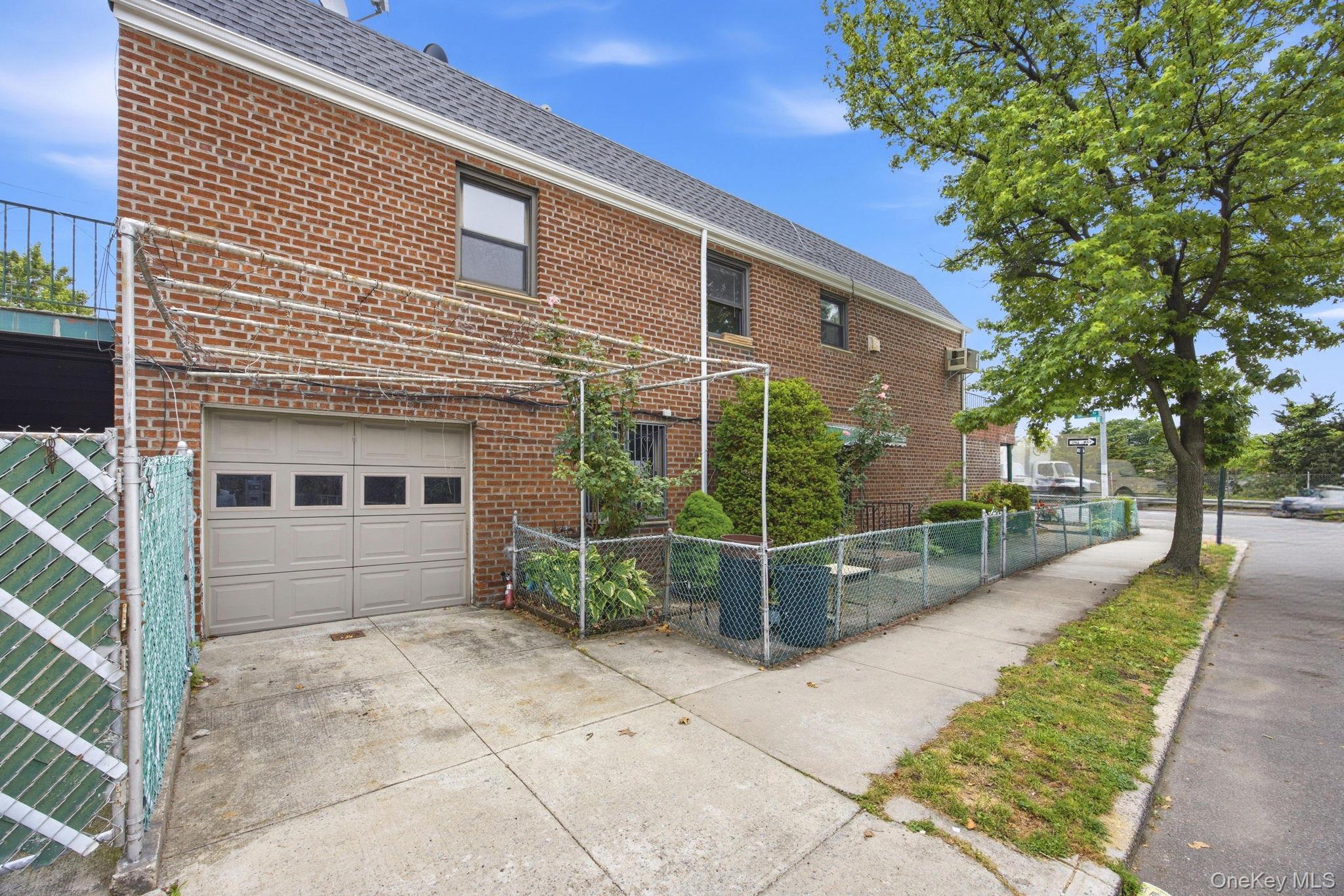 Single Family Borden Avenue Queens, NY 11378, MLS-1005872-2