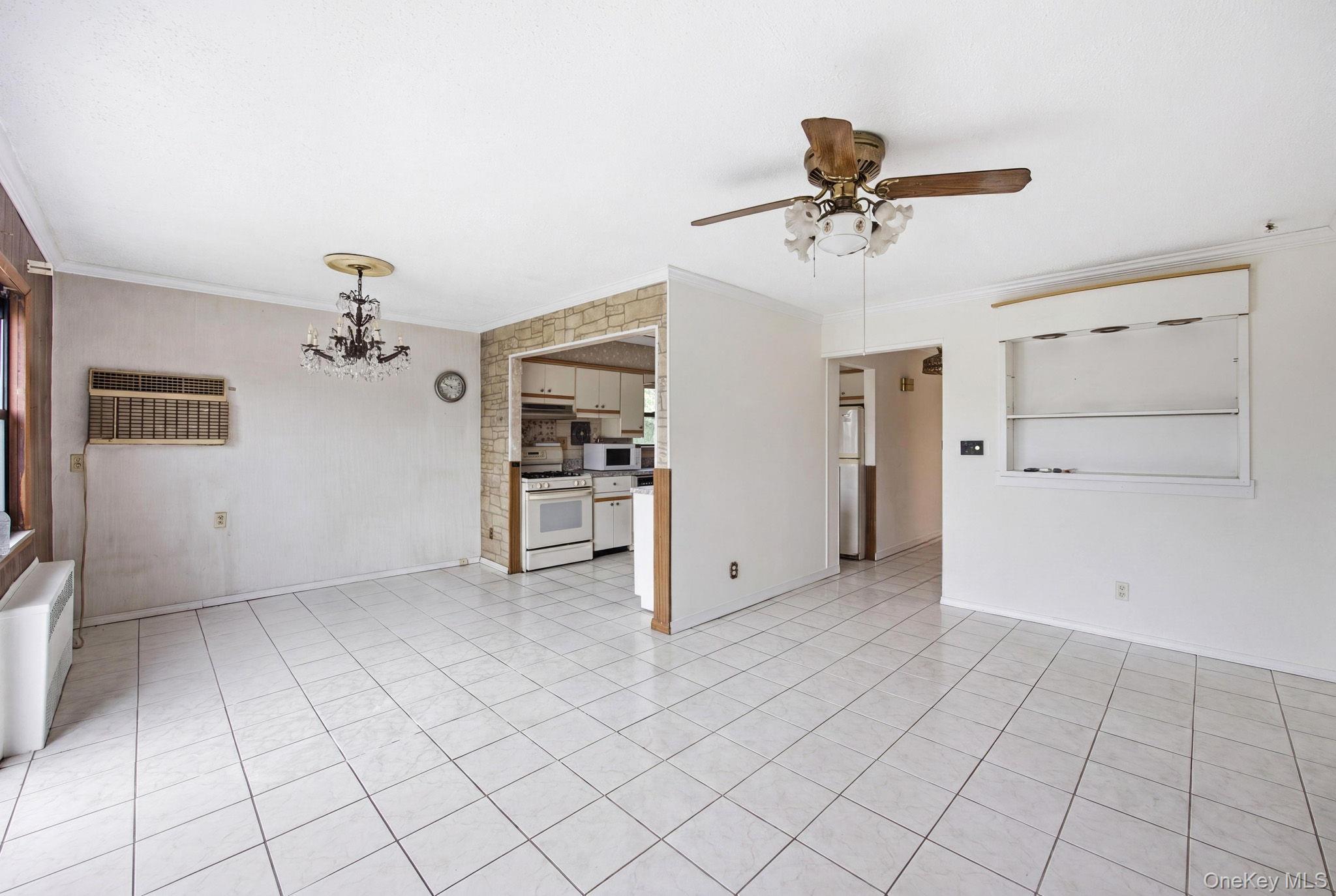 Single Family Borden Avenue Queens, NY 11378, MLS-1005872-5