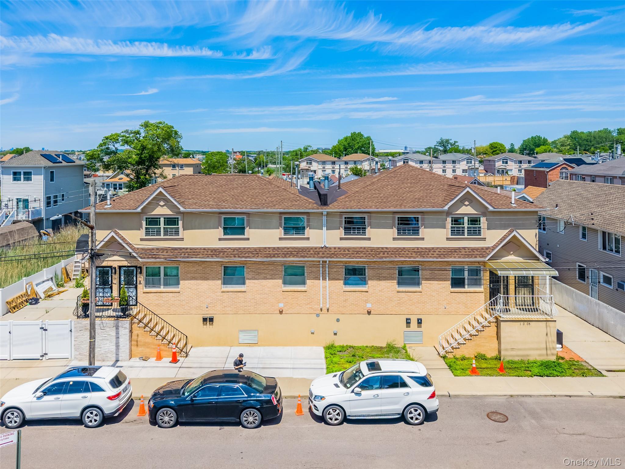 Single Family Davenport Queens, NY 11414, MLS-1005910-3