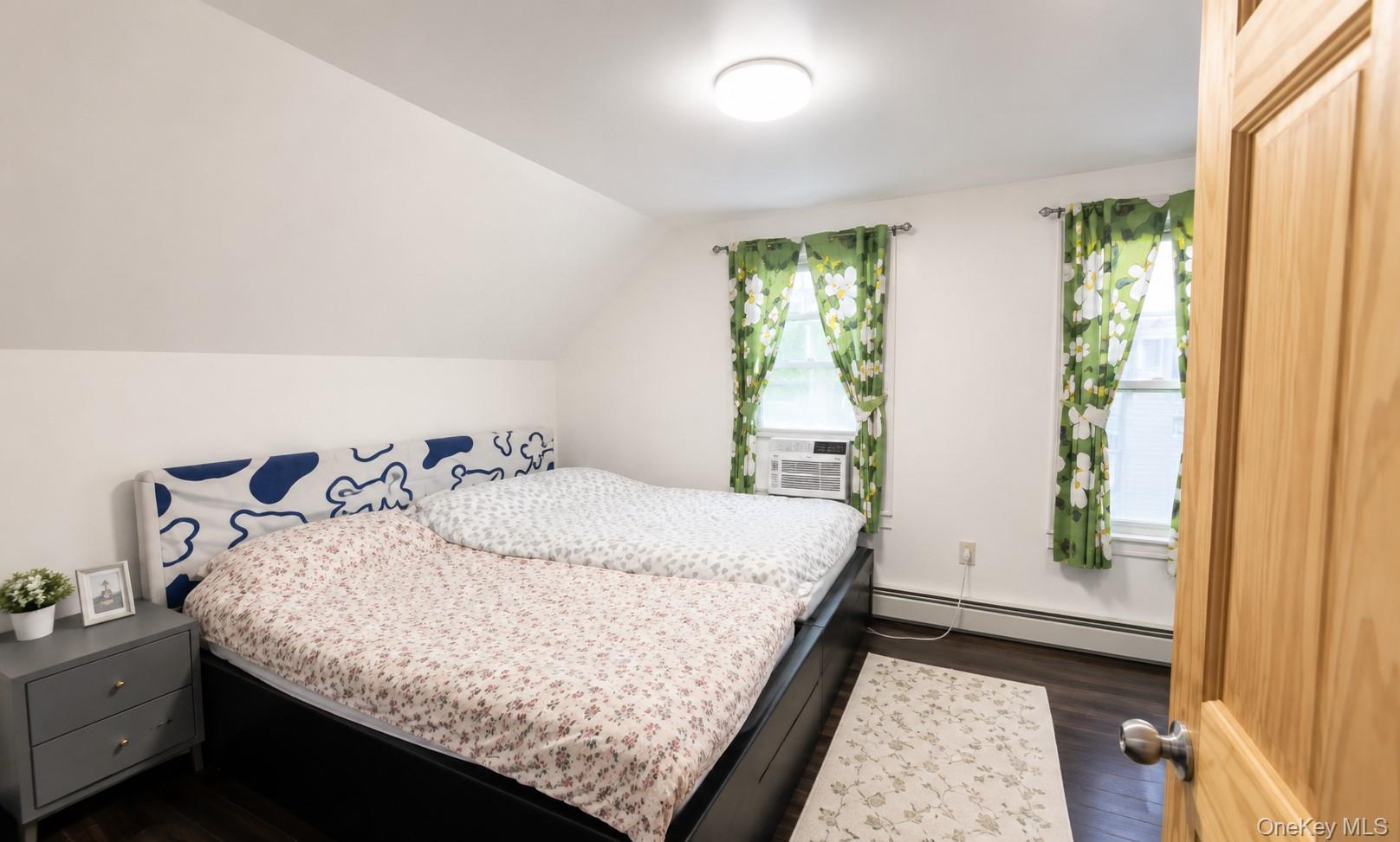Single Family 126th Queens, NY 11356, MLS-1005914-3