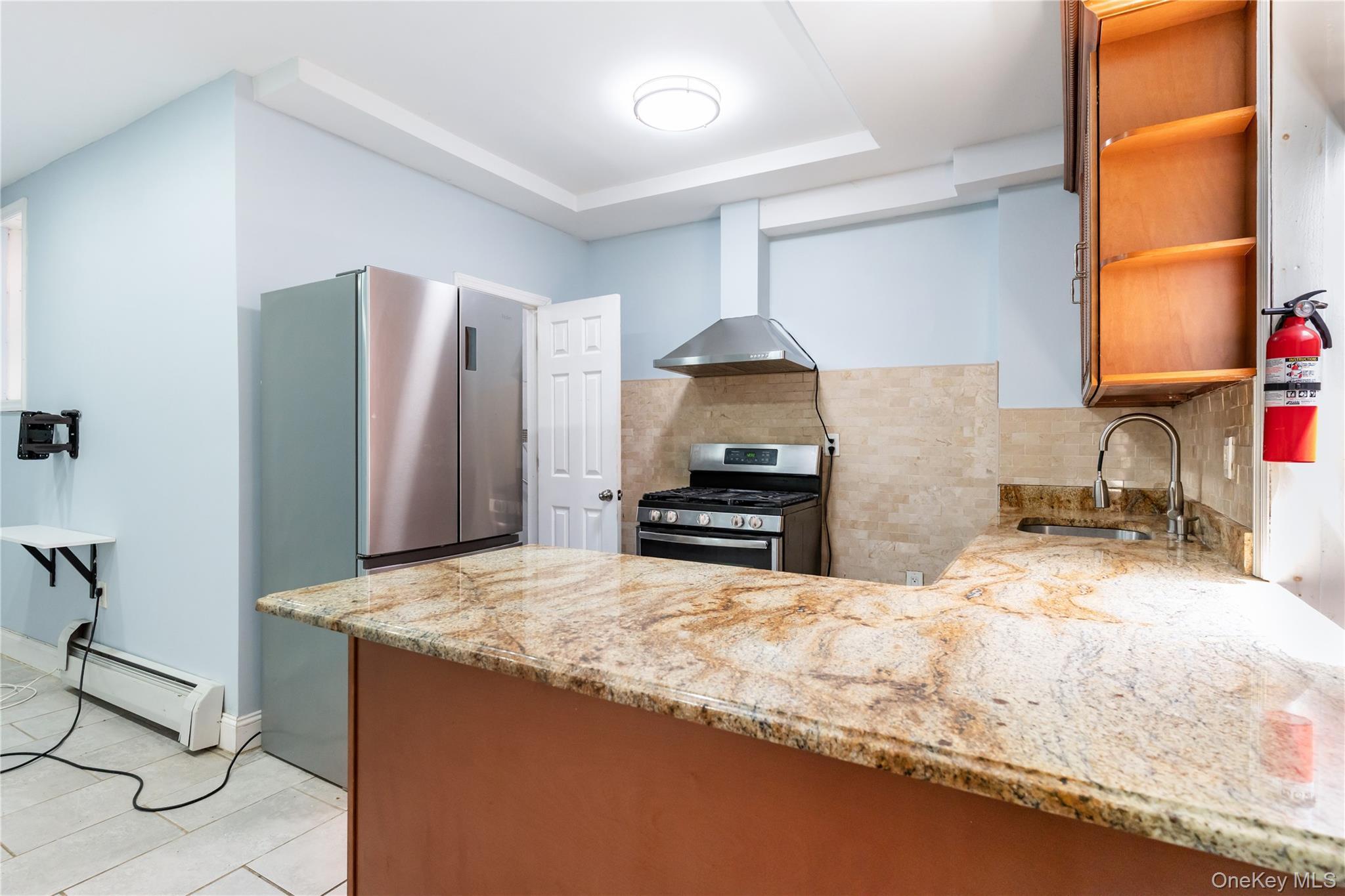 Single Family Perry  Bronx, NY 10467, MLS-1005915-31