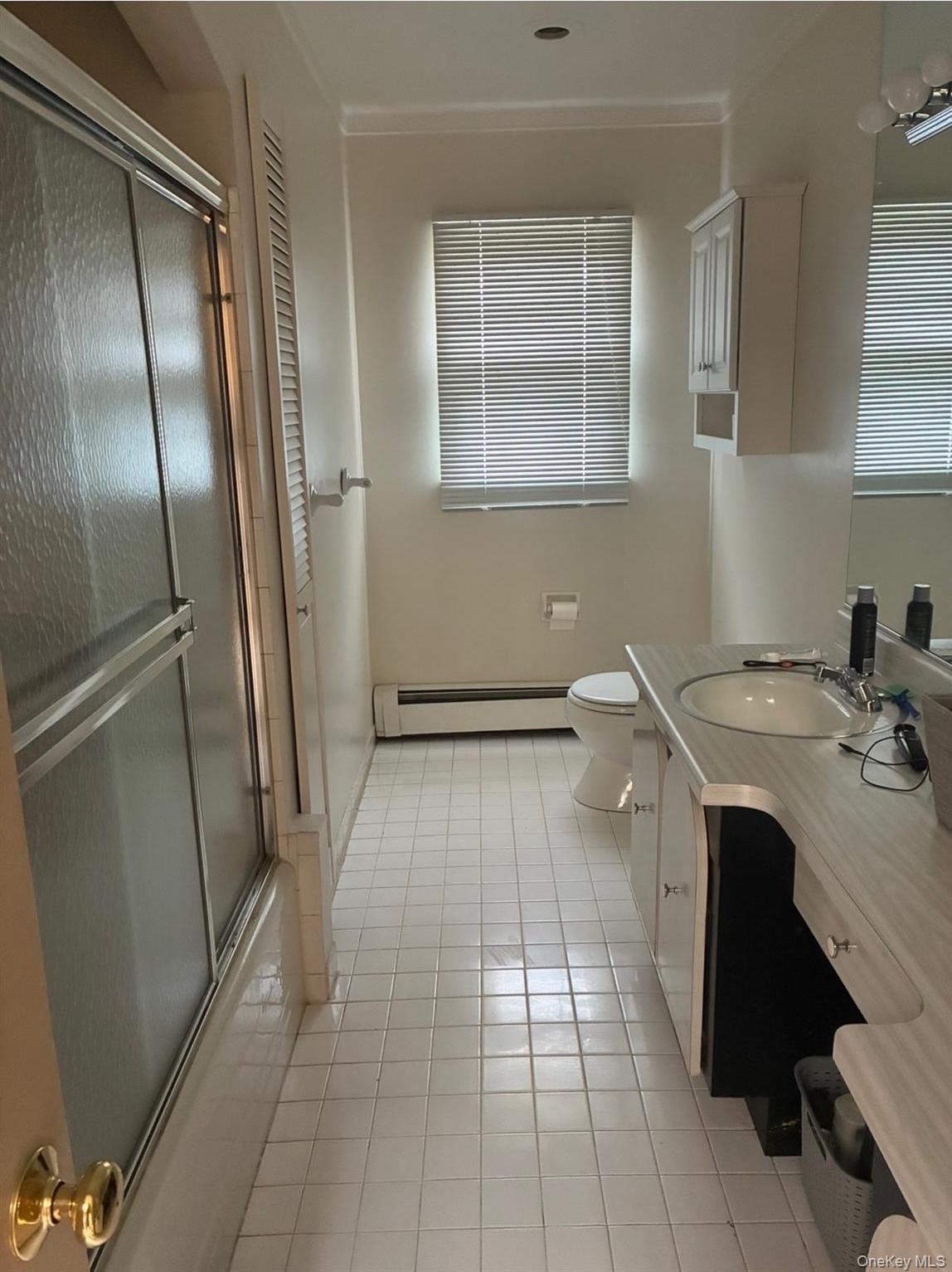 Single Family Scott Drive Nassau County, NY 11509, MLS-1005934-21