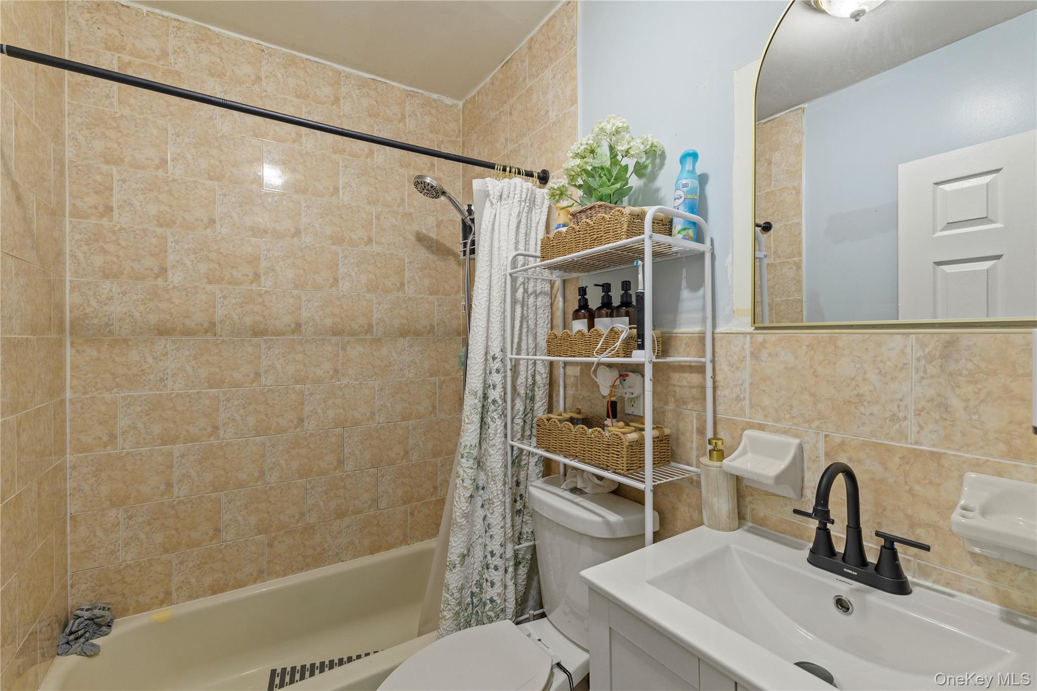 Single Family Street  Queens, NY 11419, MLS-1005952-10