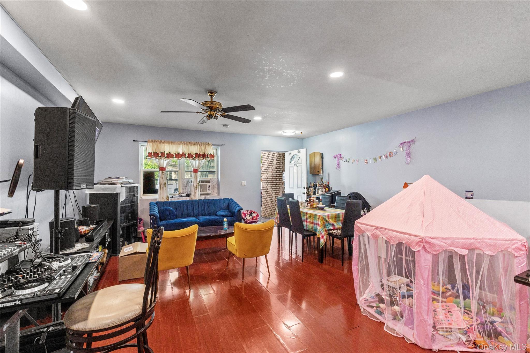 Single Family Street  Queens, NY 11419, MLS-1005952-19