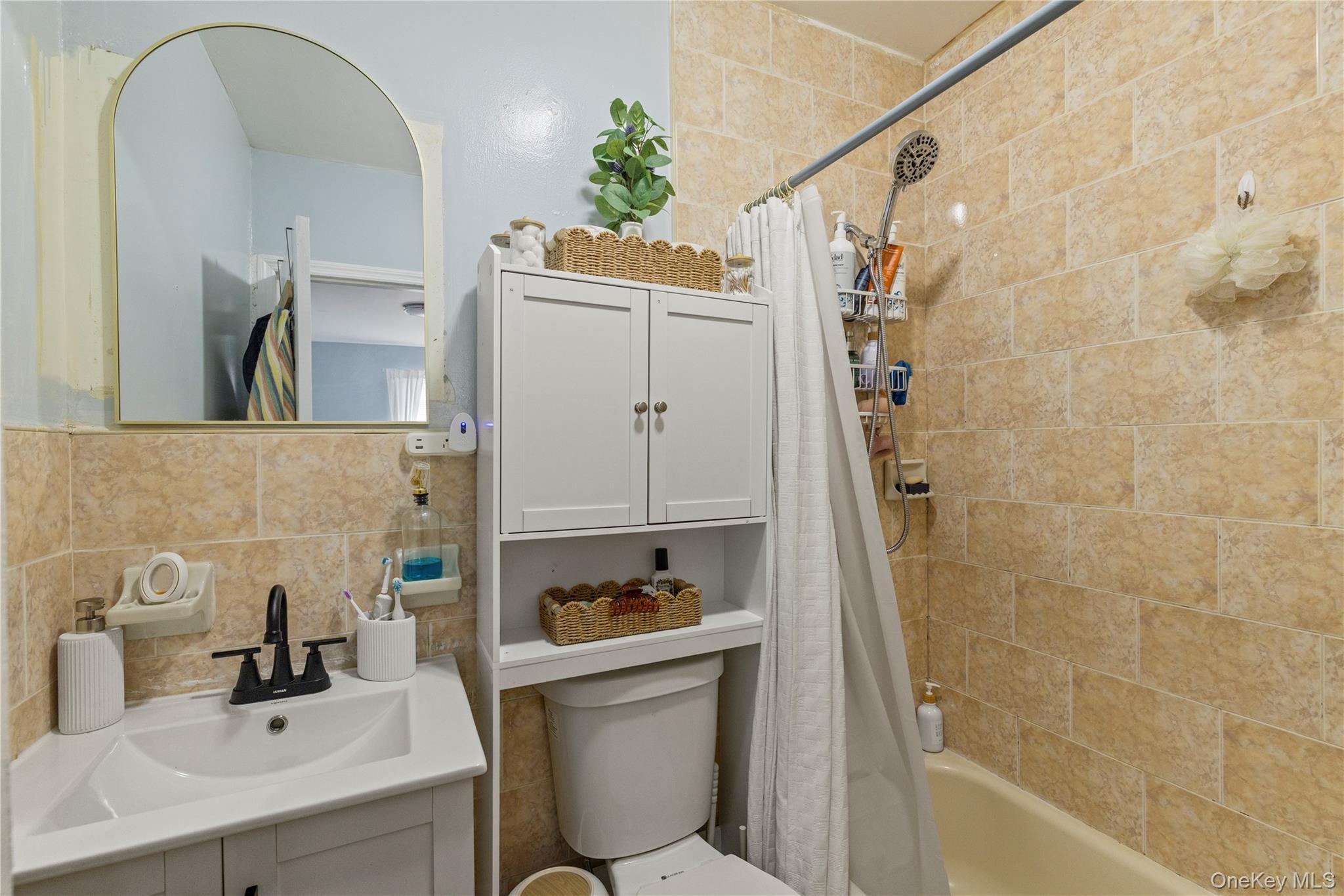 Single Family Street  Queens, NY 11419, MLS-1005952-9