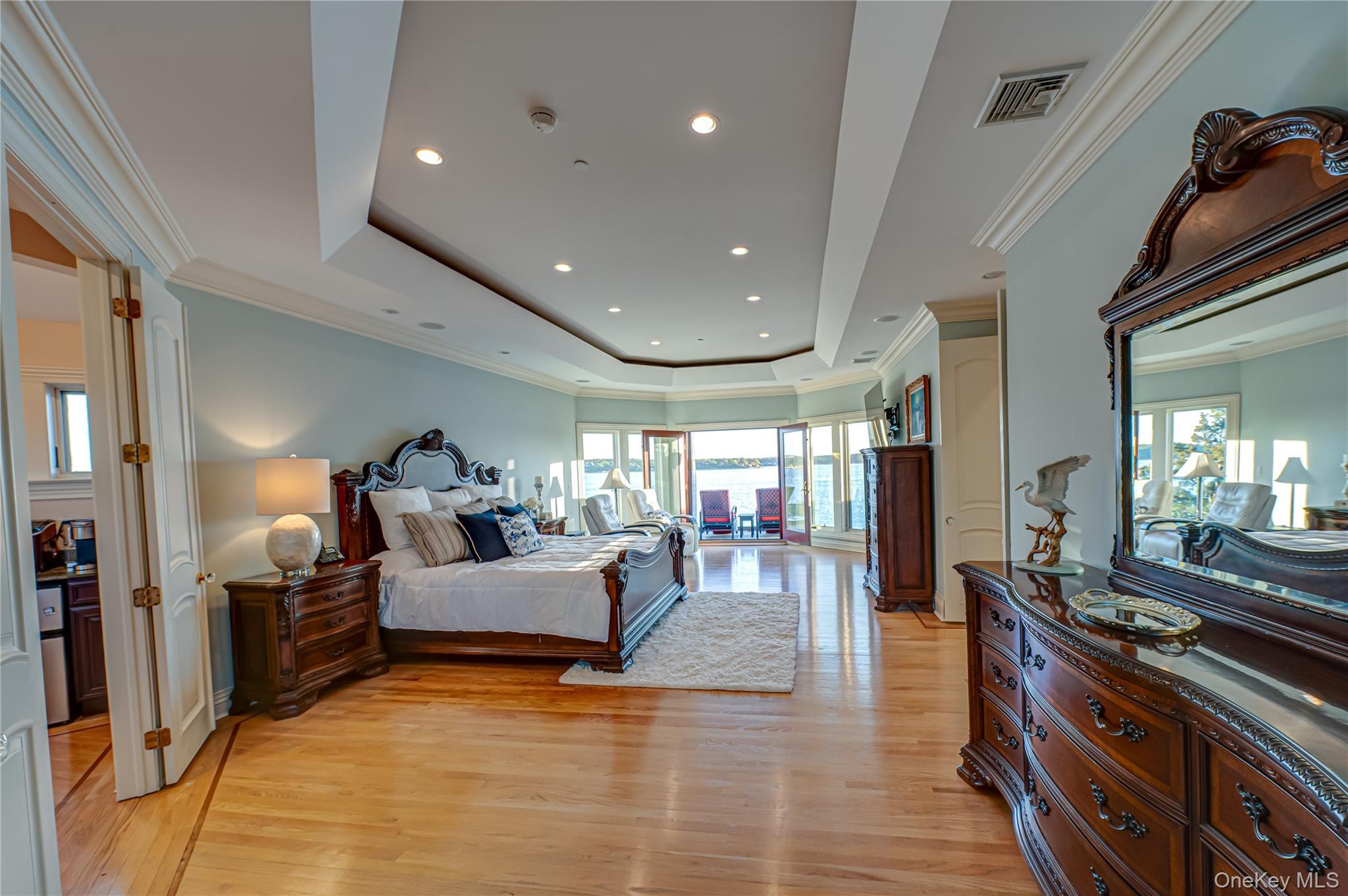 Single Family Asharoken Avenue Suffolk County, NY 11768, MLS-1005967-15