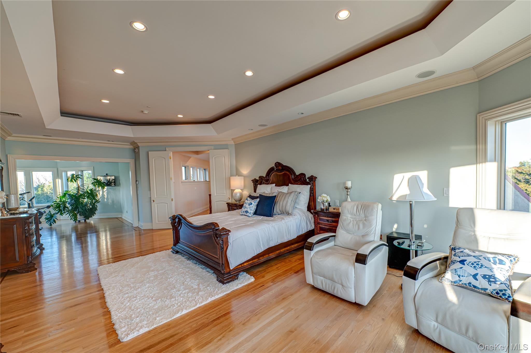 Single Family Asharoken Avenue Suffolk County, NY 11768, MLS-1005967-16