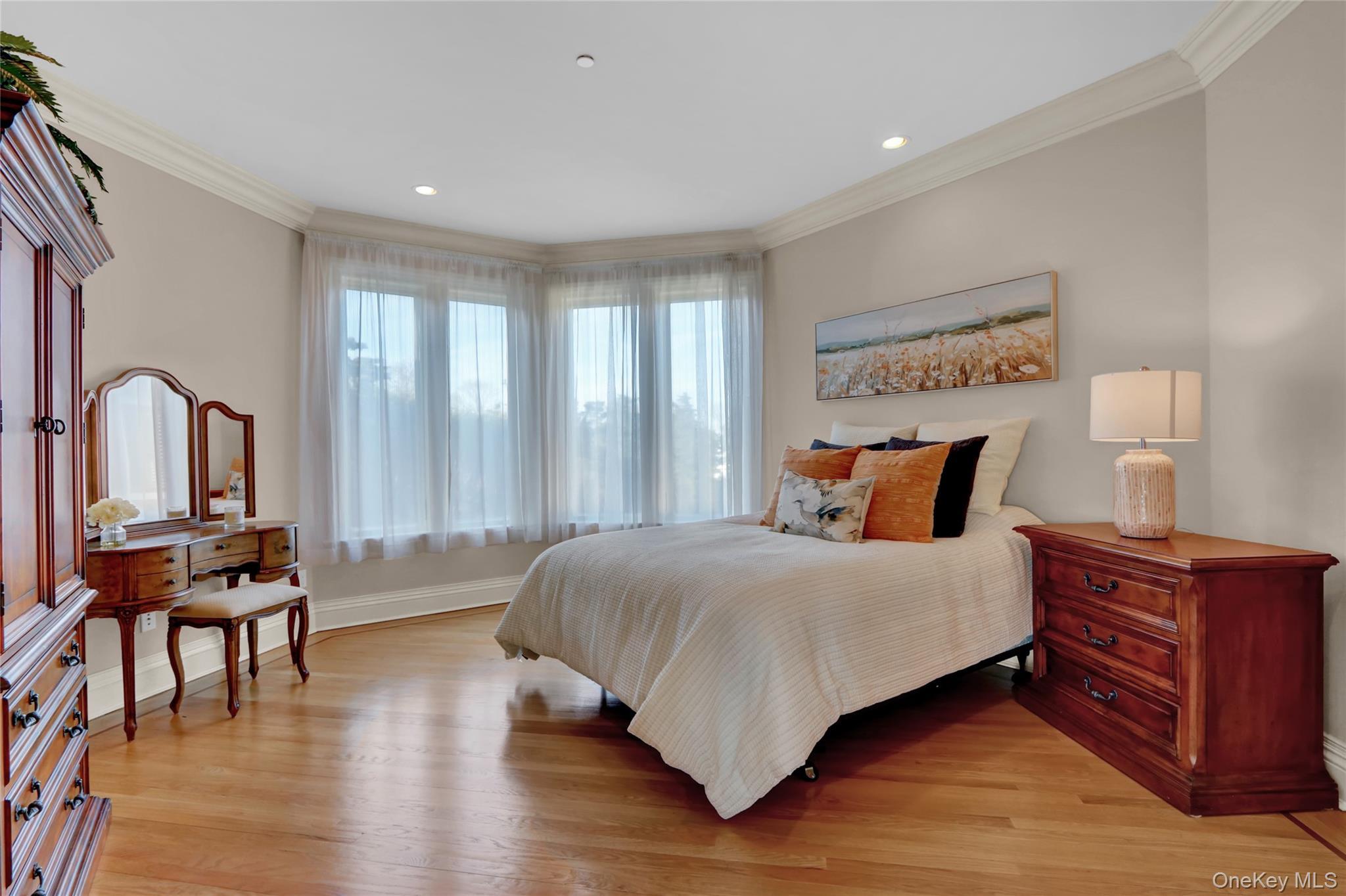 Single Family Asharoken Avenue Suffolk County, NY 11768, MLS-1005967-20