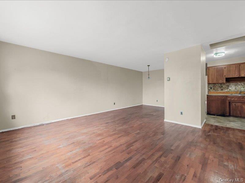 Single Family Rockaway  Queens, NY 11436, MLS-1005973-10