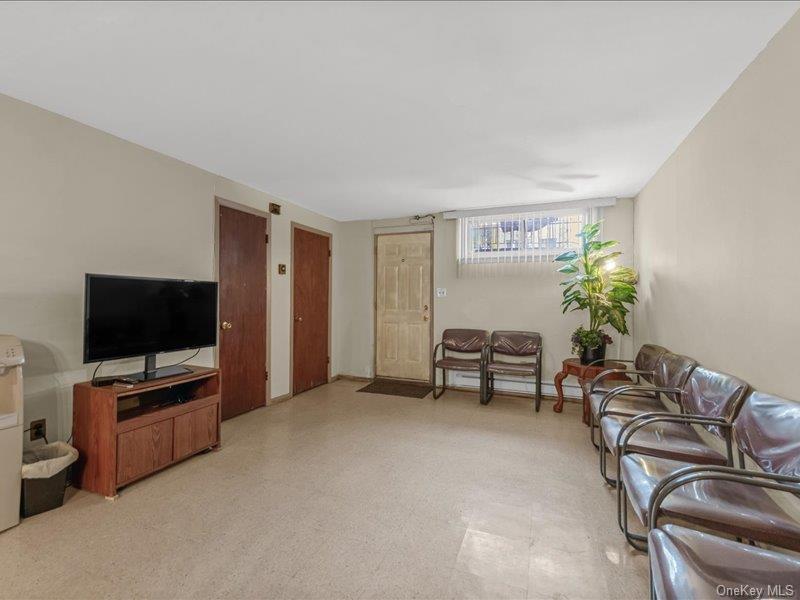 Single Family Rockaway  Queens, NY 11436, MLS-1005973-5