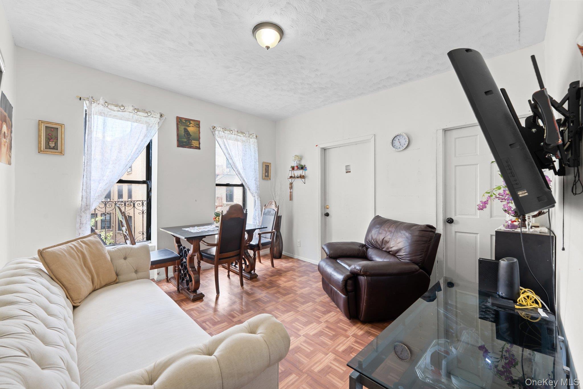 Coop 156th  Manhattan, NY 10032, MLS-1005977-3