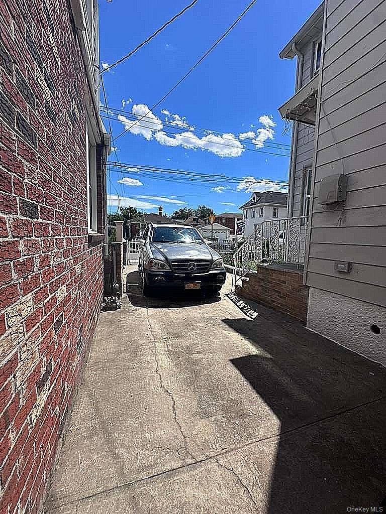 Single Family Dunkirk Drive Queens, NY 11412, MLS-1005992-4