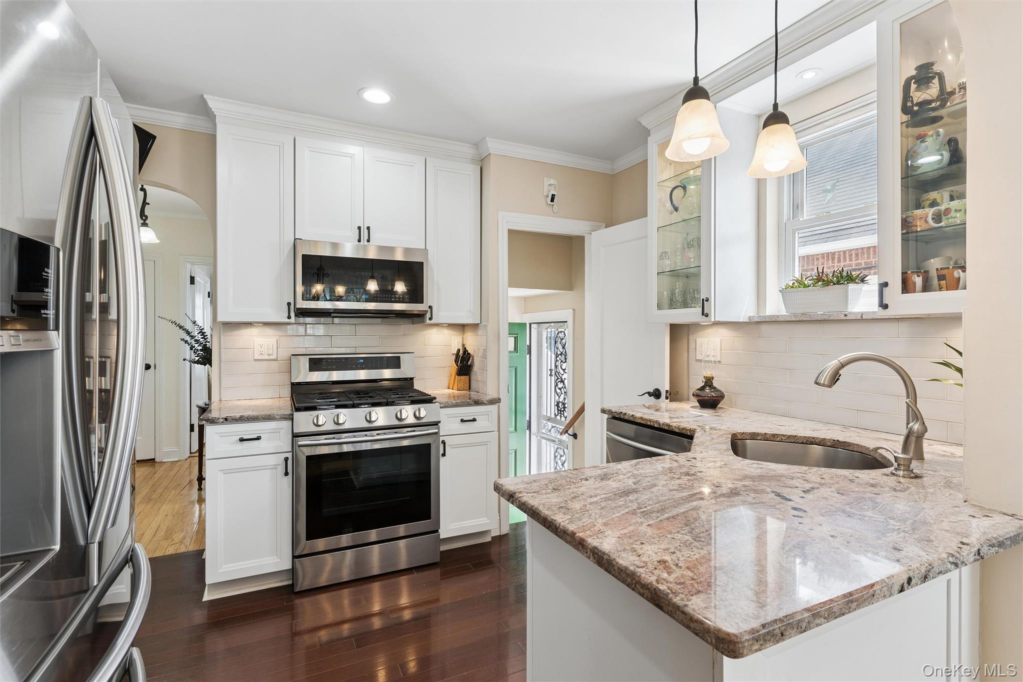 Single Family 235th Queens, NY 11411, MLS-1006021-10