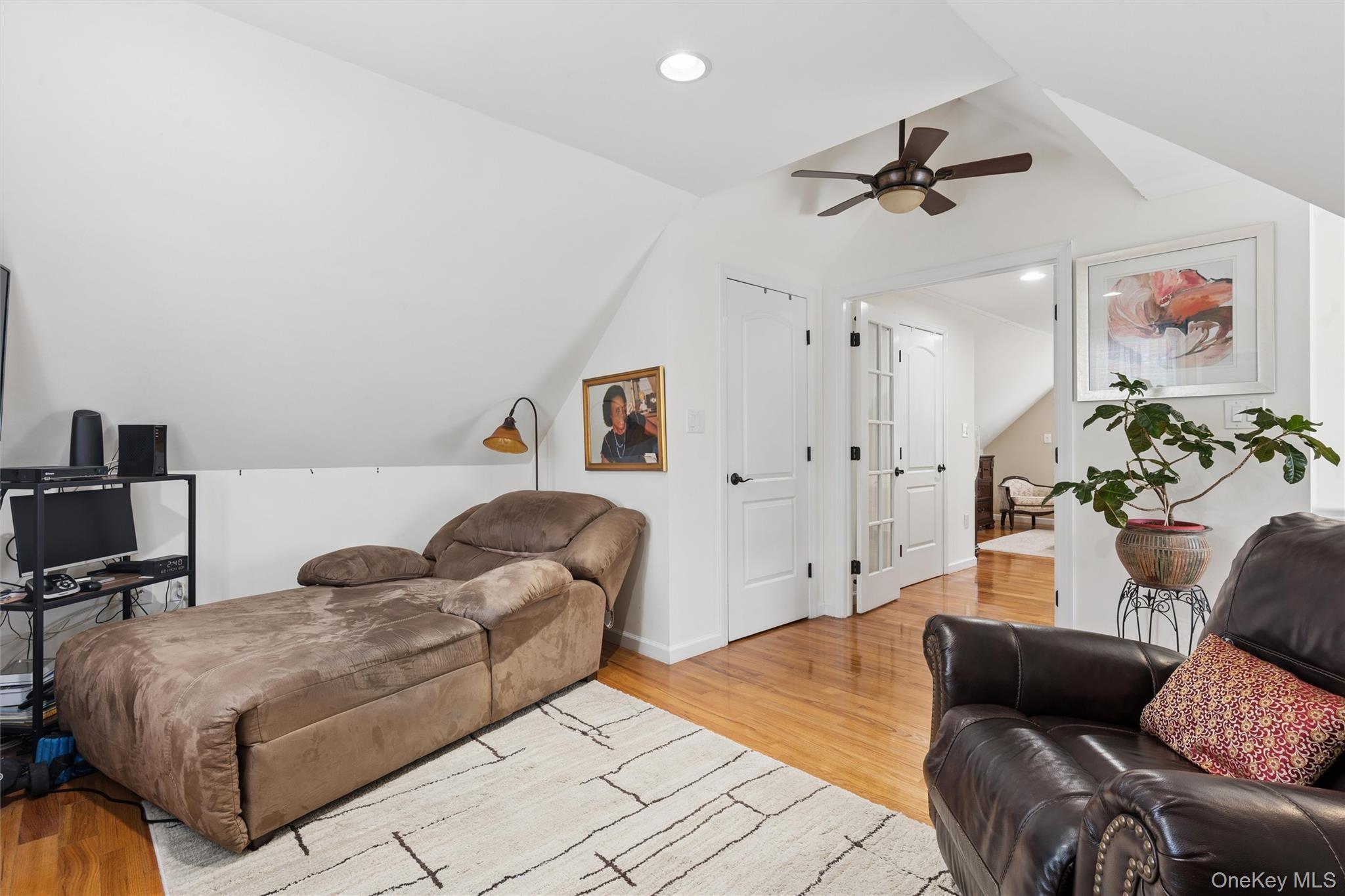 Single Family 235th Queens, NY 11411, MLS-1006021-17