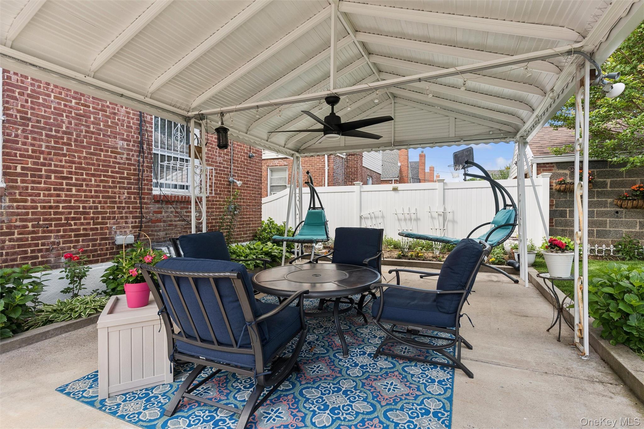 Single Family 235th Queens, NY 11411, MLS-1006021-25