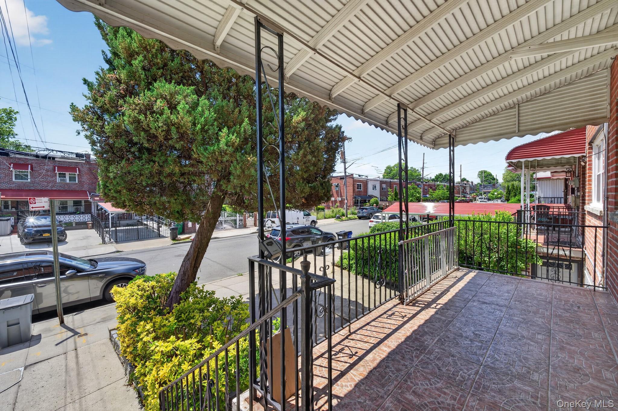 Single Family 218th  Bronx, NY 10469, MLS-1006029-14