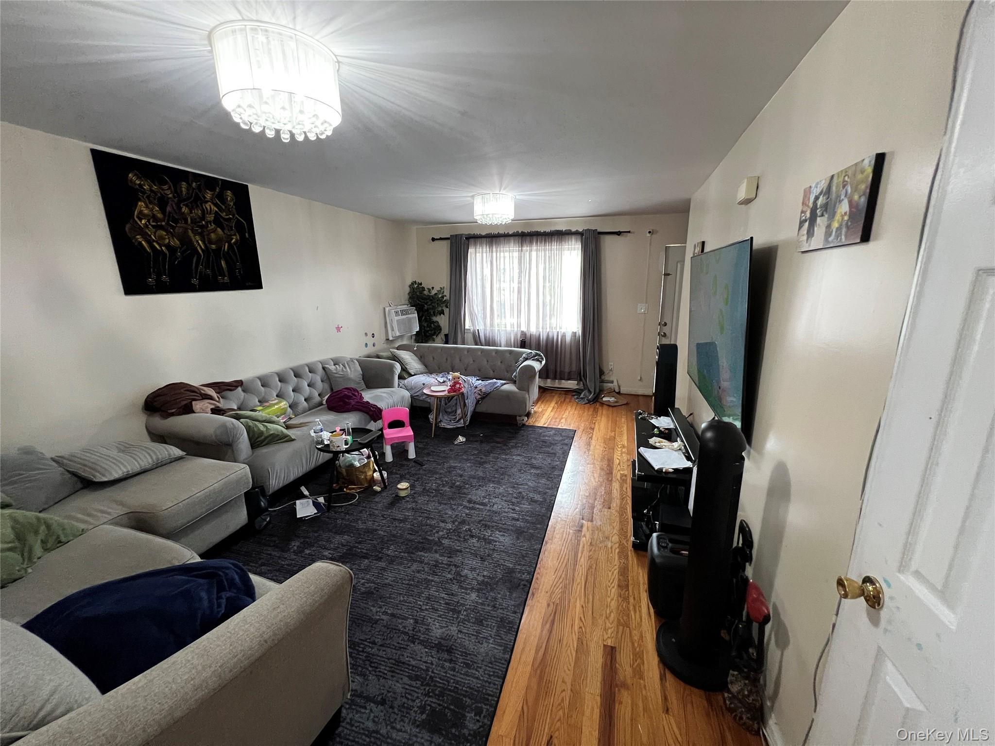 Single Family Ely Avenue Bronx, NY 10469, MLS-1006034-7