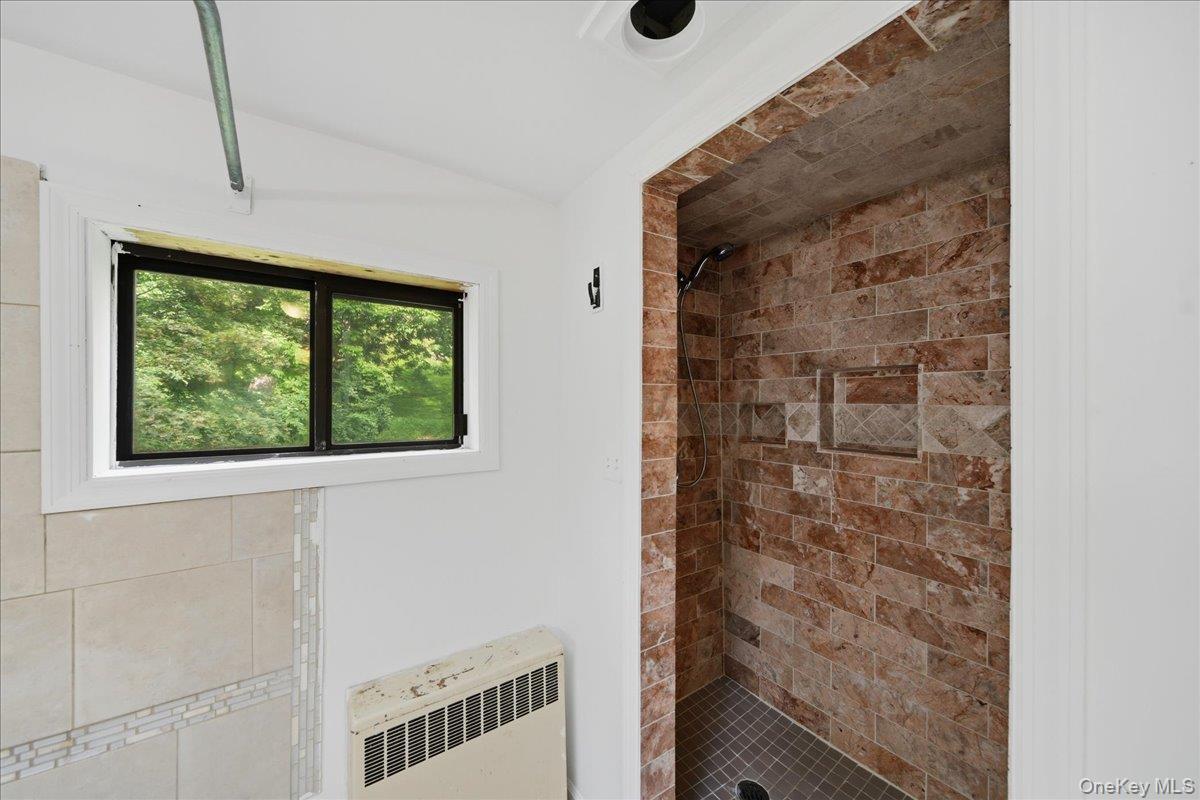 Single Family Revolutionary Road Westchester County, NY 10562, MLS-1006040-20