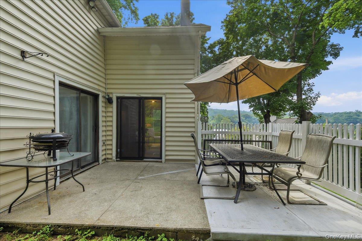 Single Family Revolutionary Road Westchester County, NY 10562, MLS-1006040-23