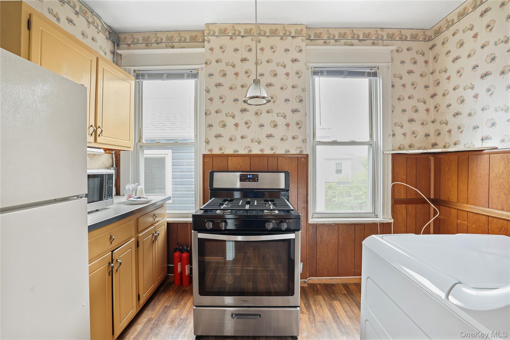 Single Family Kearney  Bronx, NY 10465, MLS-1006048-12