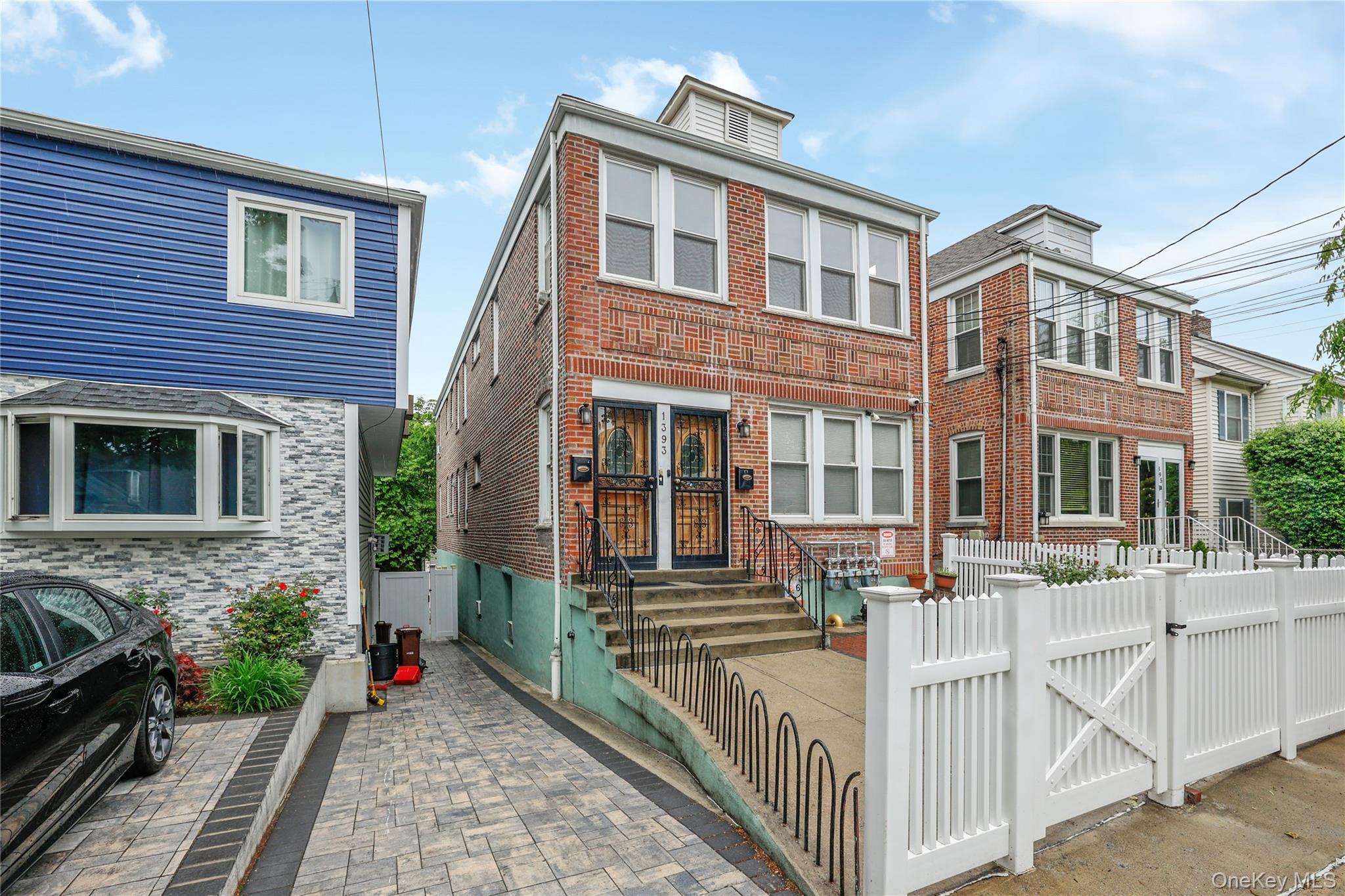Single Family Kearney  Bronx, NY 10465, MLS-1006048-3