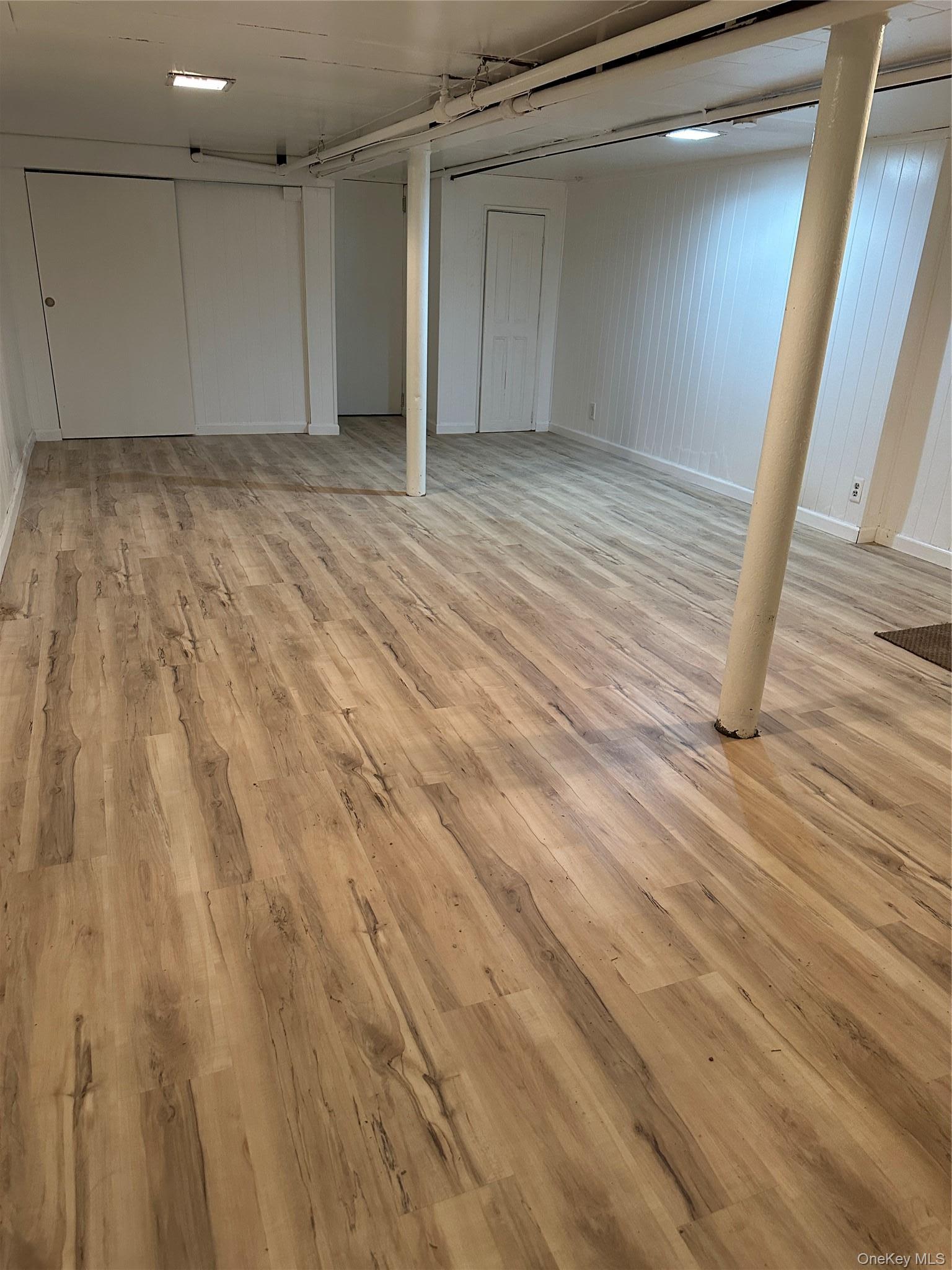 Single Family 65th Queens, NY 11385, MLS-1006055-6