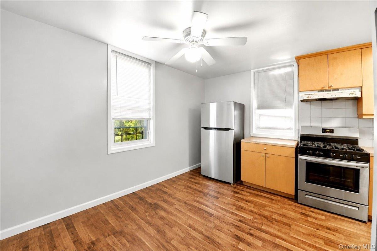 Single Family Hyatt Avenue  Westchester County, NY 10704, MLS-1006057-10