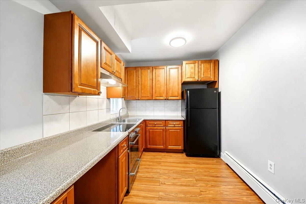 Single Family Hyatt Avenue  Westchester County, NY 10704, MLS-1006057-14