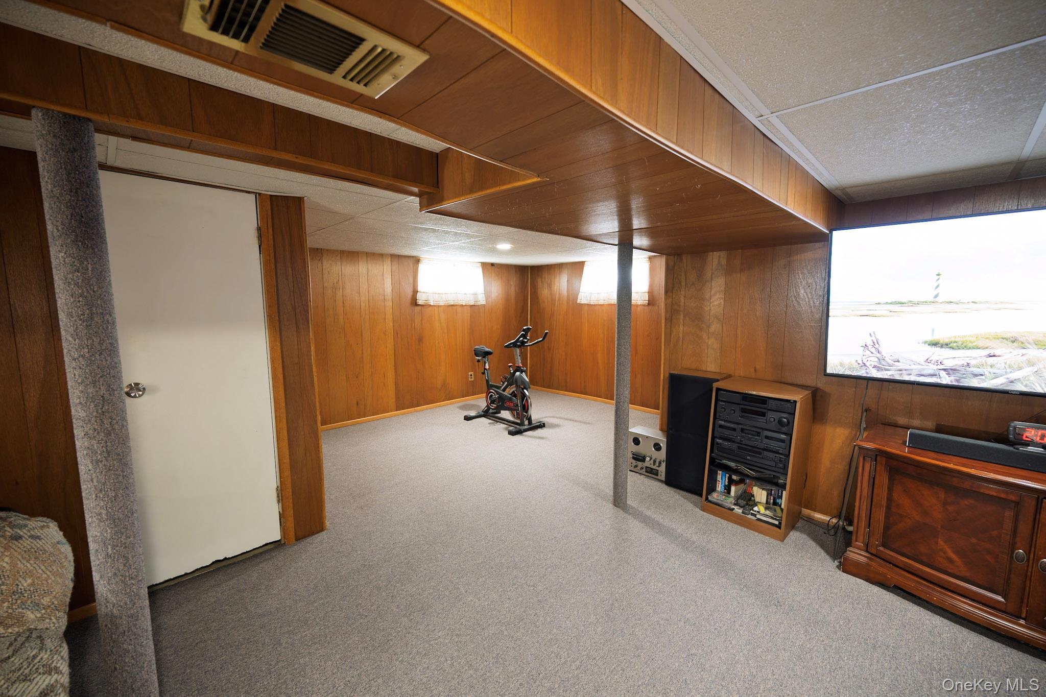 Single Family Boylston Street Nassau County, NY 11550, MLS-1006058-26