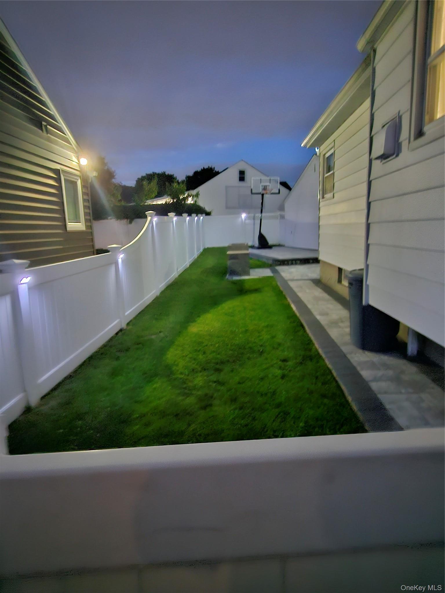 Single Family Boylston Street Nassau County, NY 11550, MLS-1006058-34