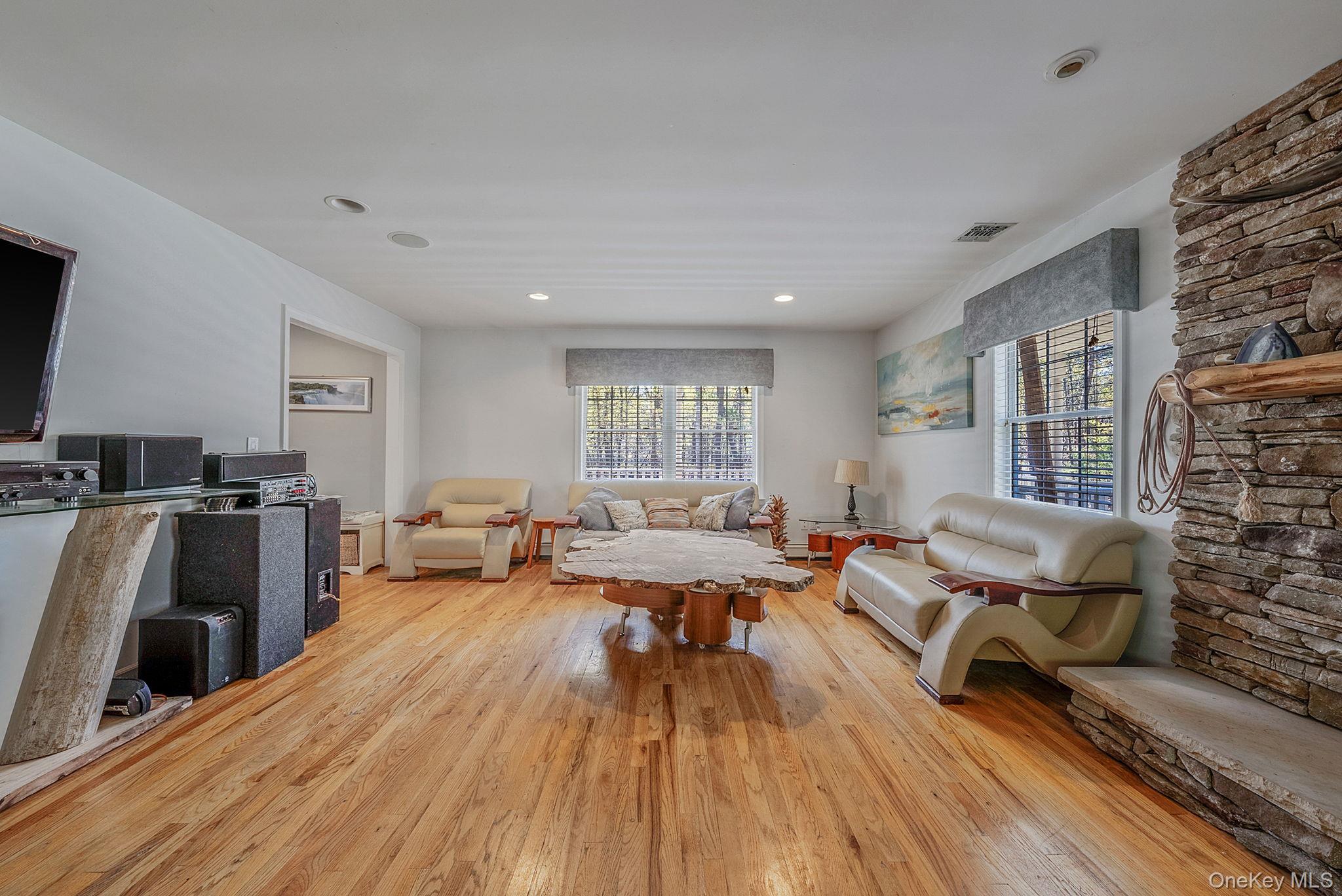Single Family N Cozine Road Suffolk County, NY 11949, MLS-1006089-17