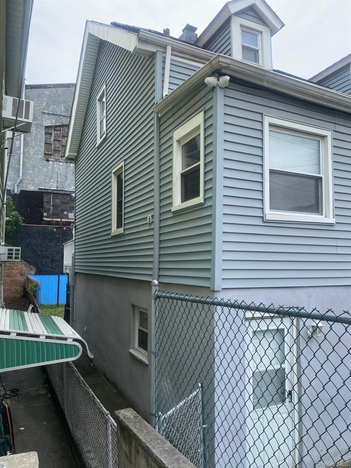 Single Family Morris Place Westchester County, NY 10705, MLS-1006090-4