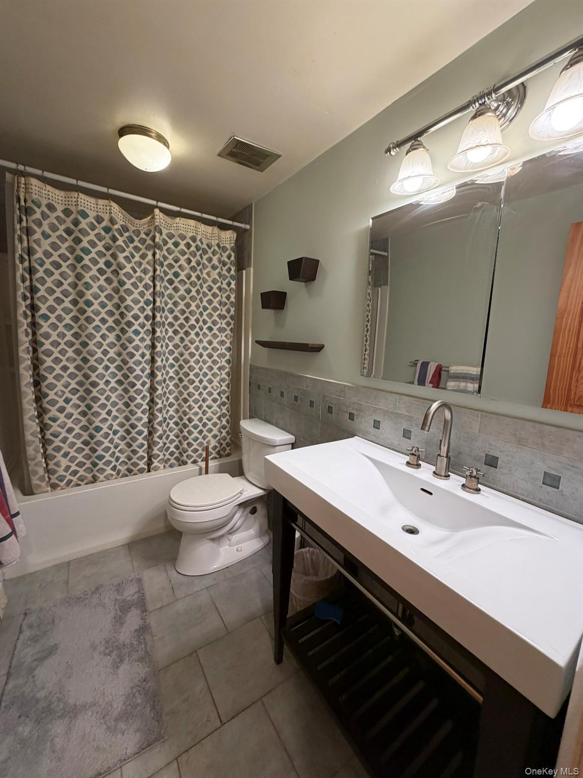 Single Family Montague,  Nj  Out Of Area, NY 07827, MLS-1006127-33