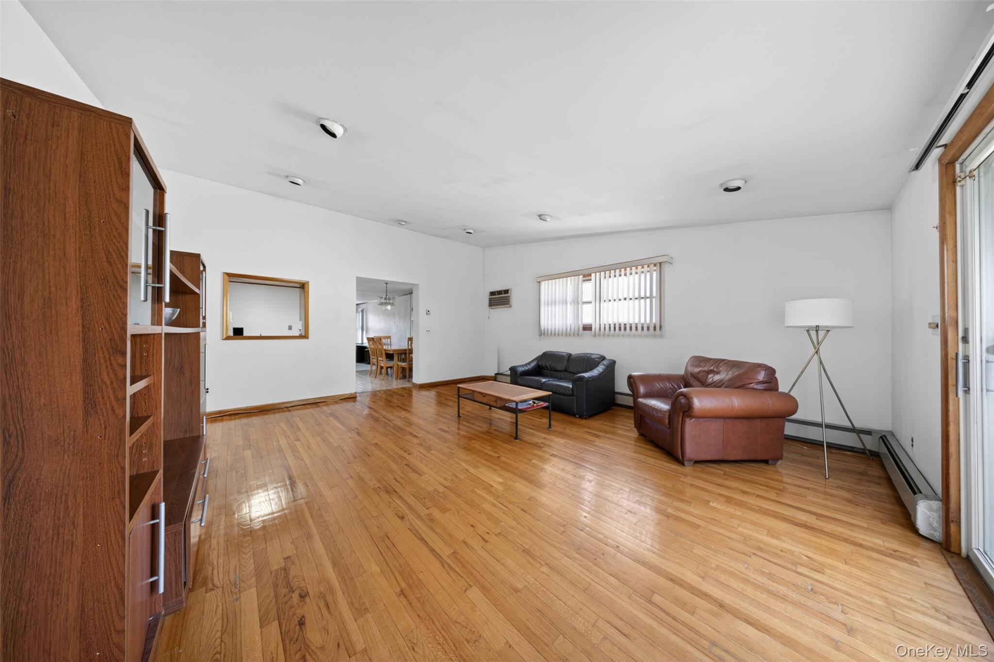 Single Family 47th Queens, NY 11361, MLS-1006132-8