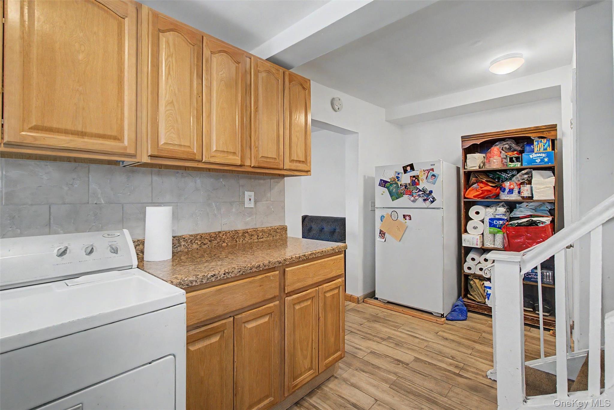 Single Family Merry Avenue Bronx, NY 10461, MLS-1006195-17