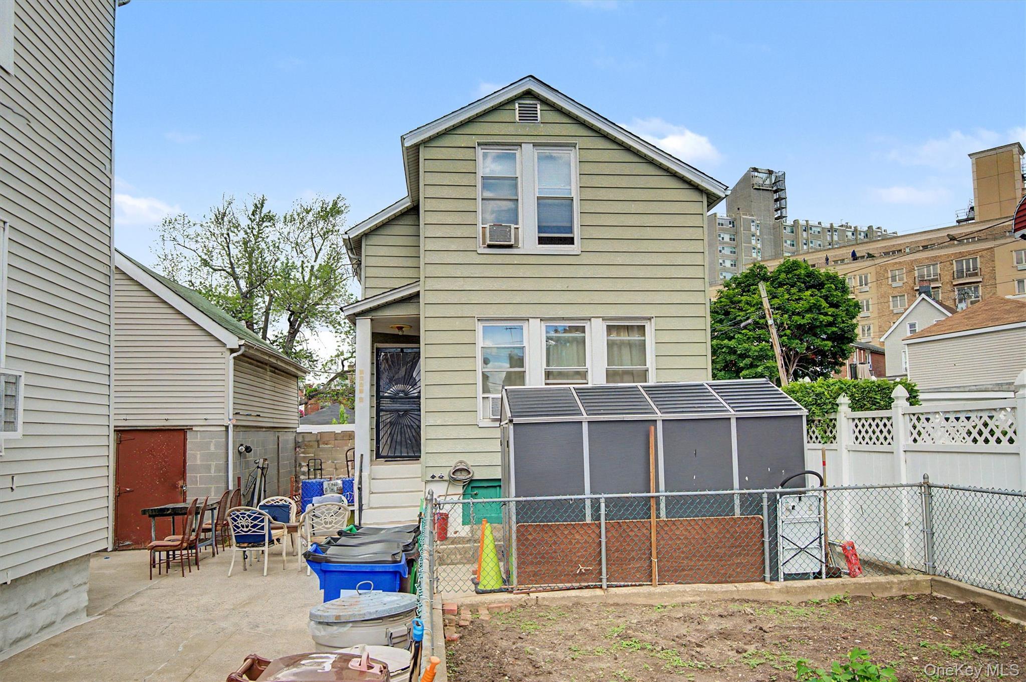 Single Family Merry Avenue Bronx, NY 10461, MLS-1006195-5