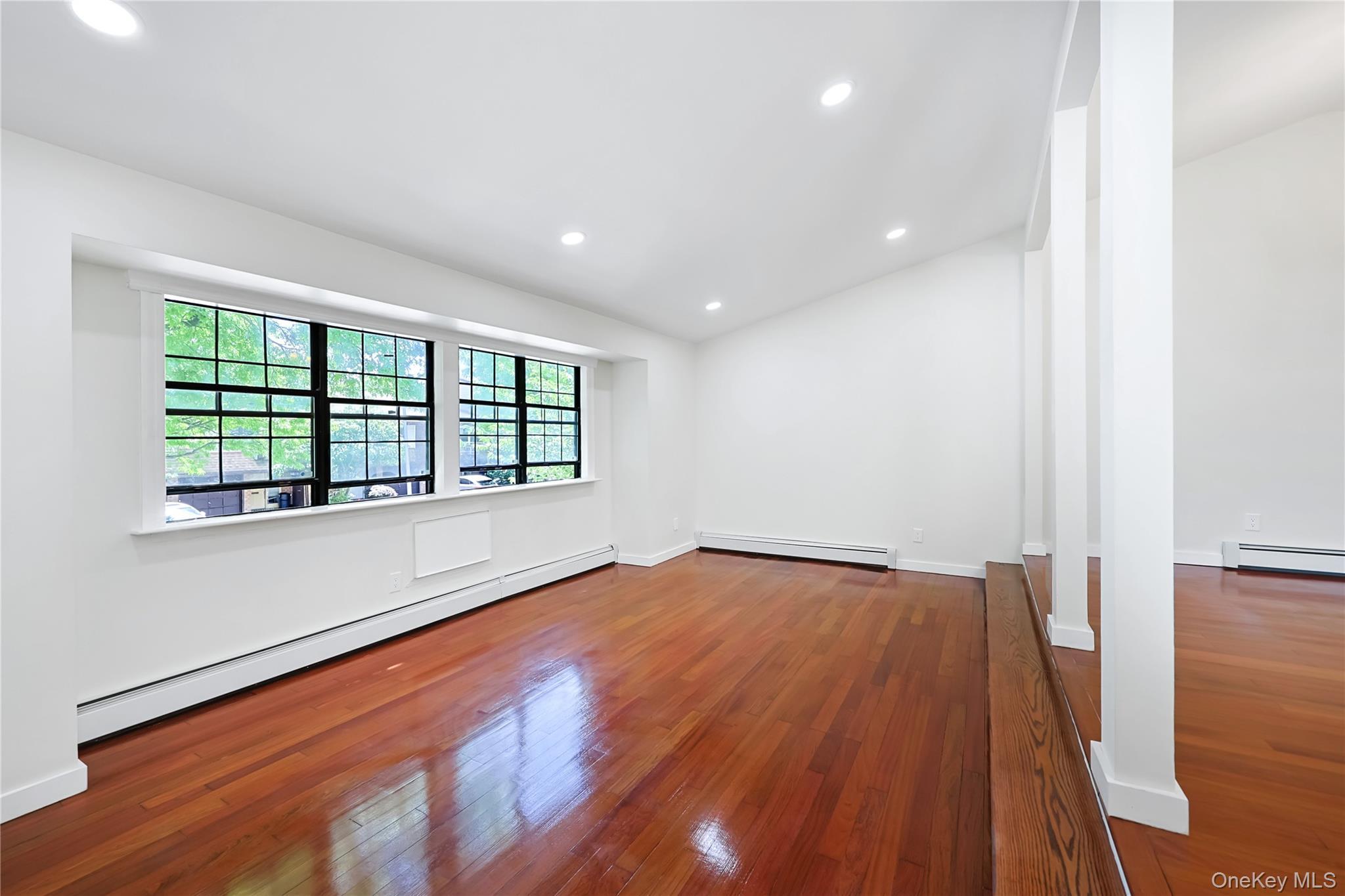 Single Family 121st Queens, NY 11356, MLS-1006196-31