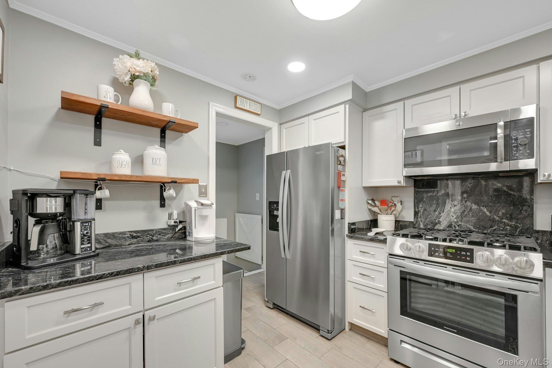 Single Family Hemion Way Rockland County, NY 10901, MLS-1006237-8