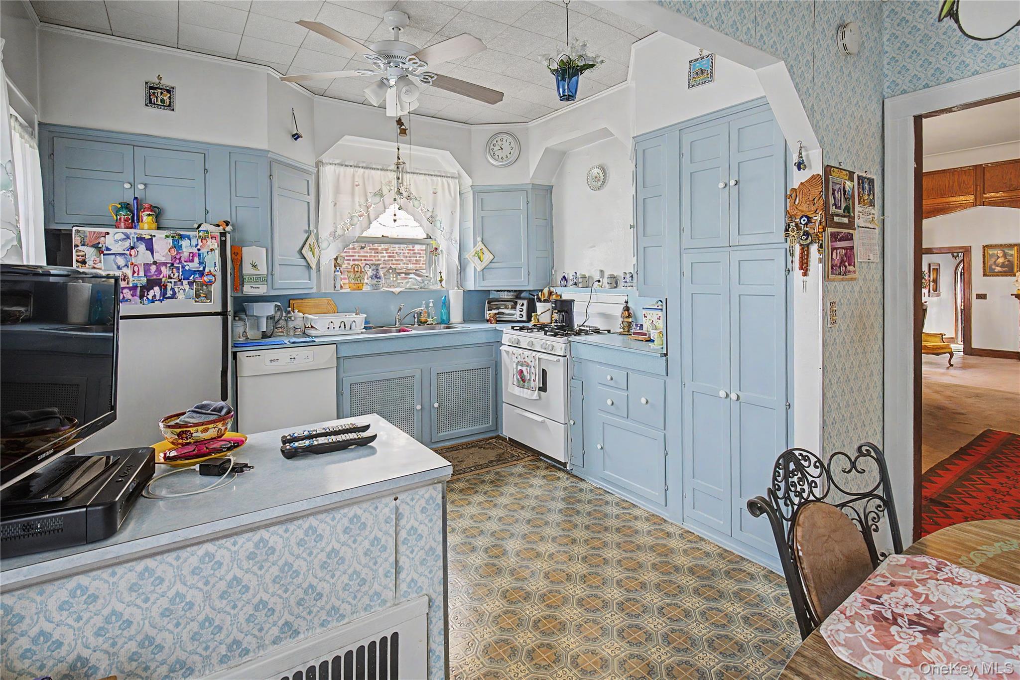 Single Family 217th Street  Queens, NY 11364, MLS-1006255-13