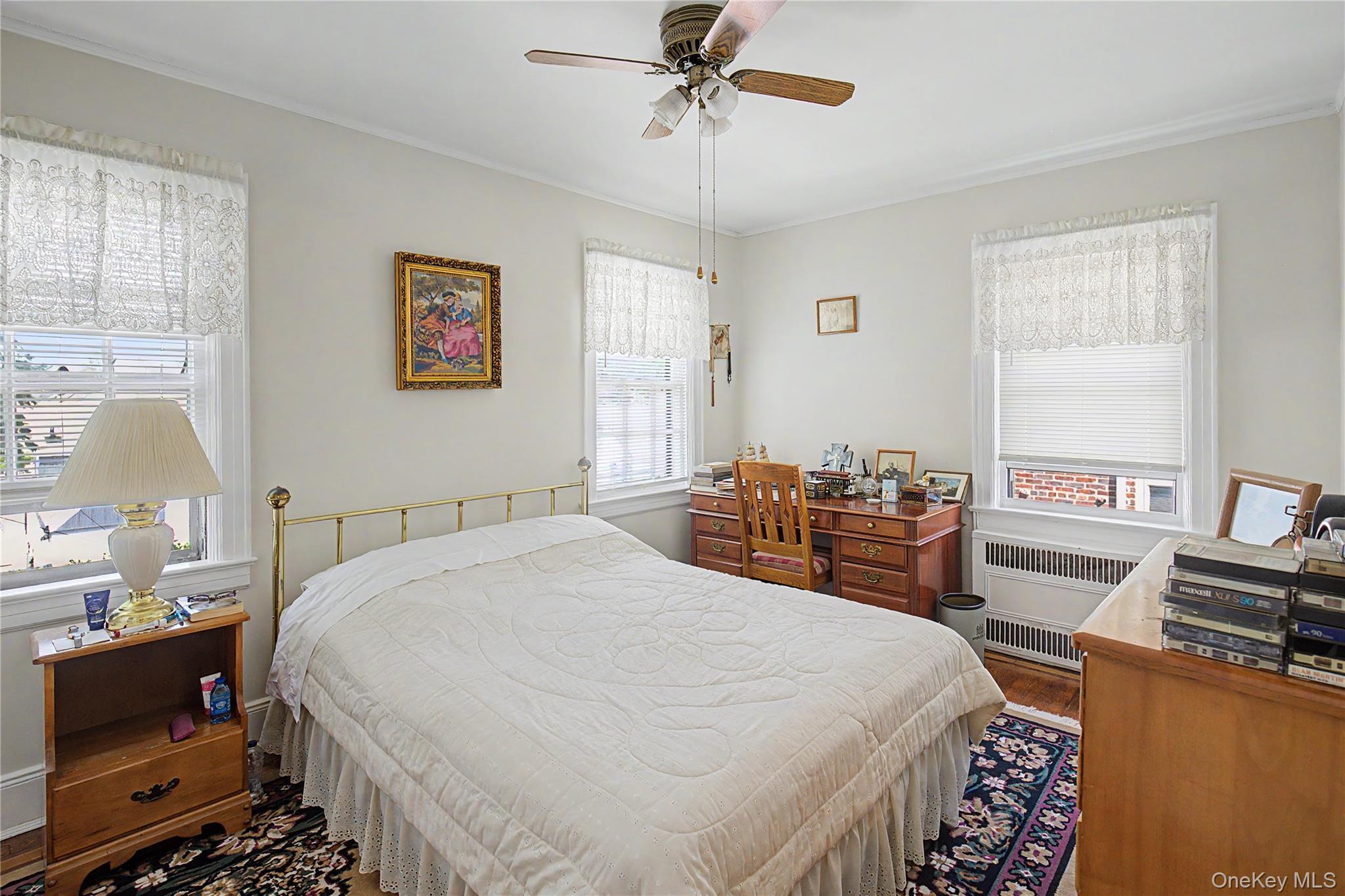 Single Family 217th Street  Queens, NY 11364, MLS-1006255-16