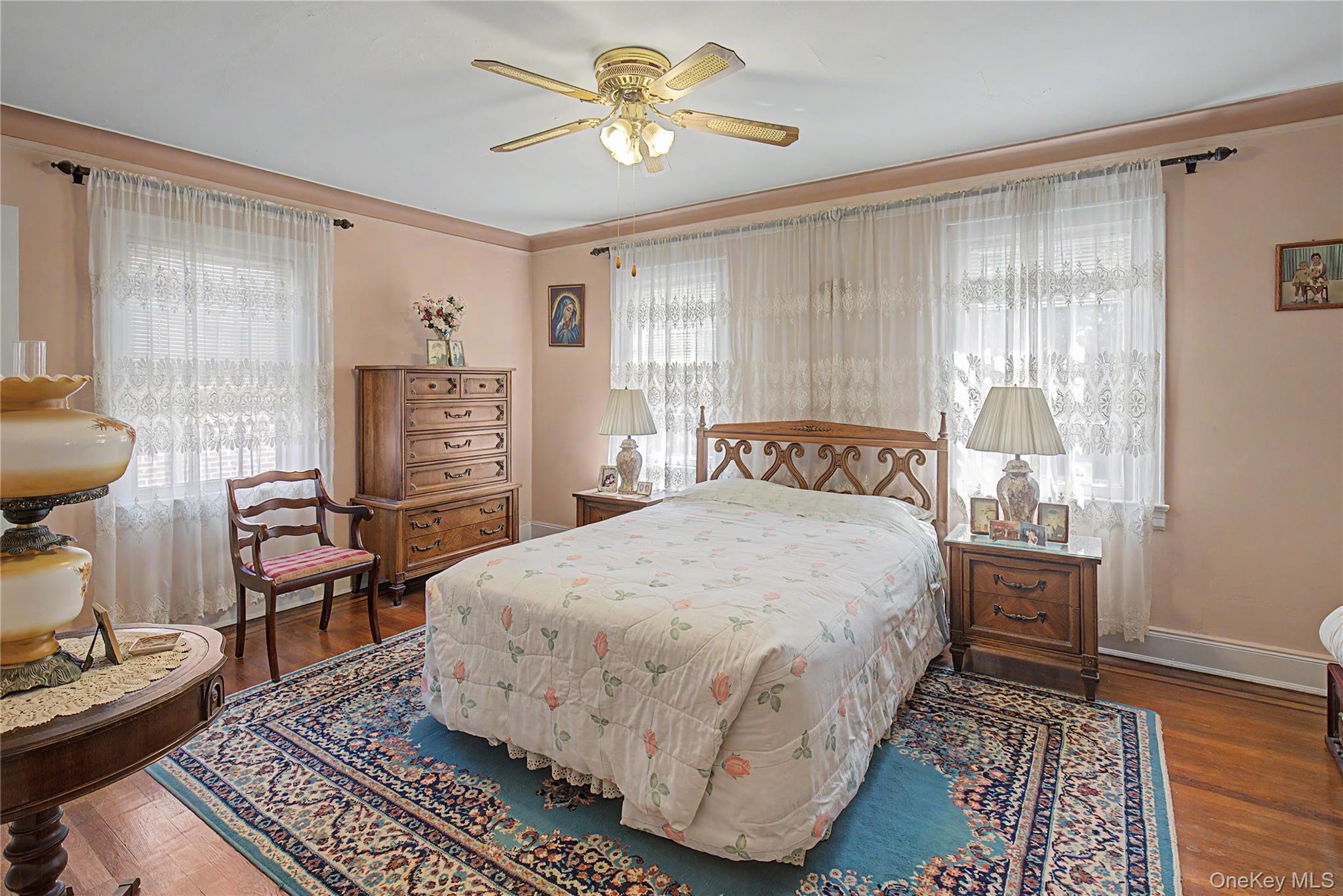 Single Family 217th Street  Queens, NY 11364, MLS-1006255-22
