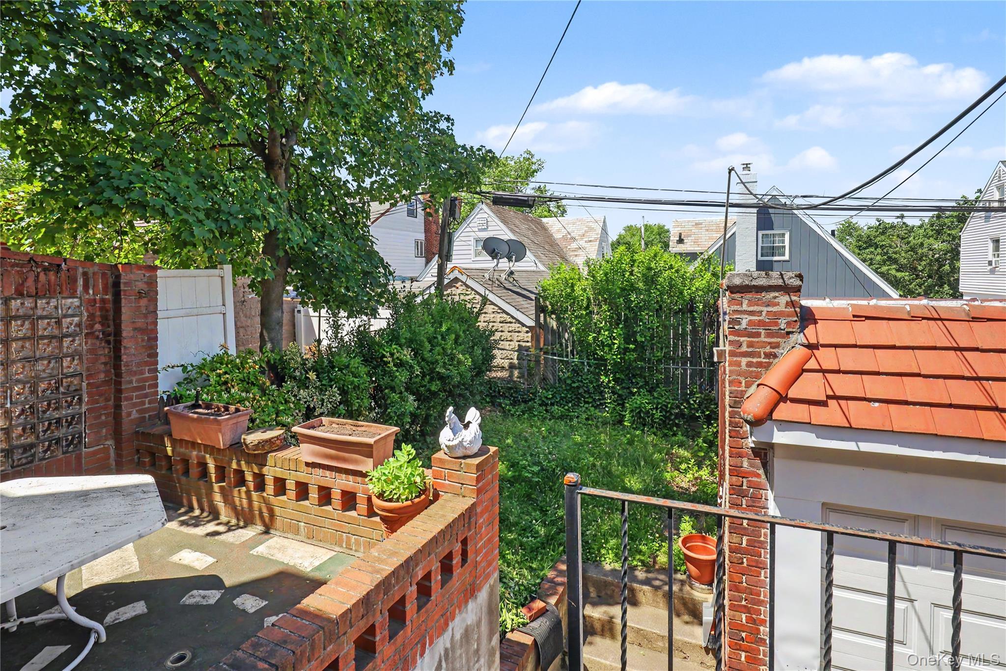 Single Family 217th Street  Queens, NY 11364, MLS-1006255-33